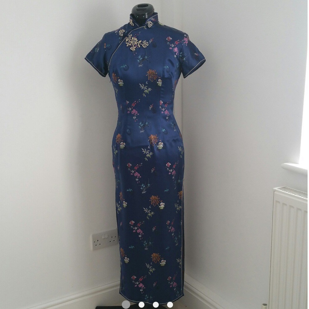 Vintage PEONY Brand of Shanghai, China Kimono